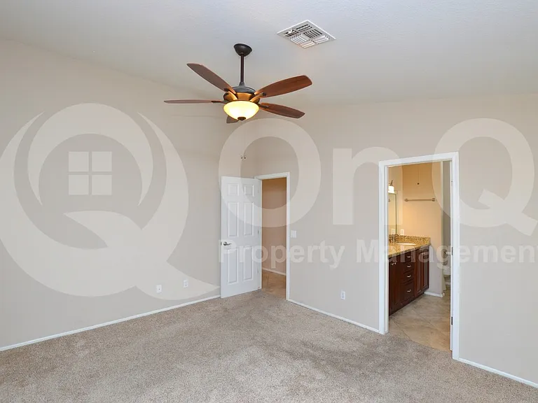 4734 E Charleston Ave — Photo 11