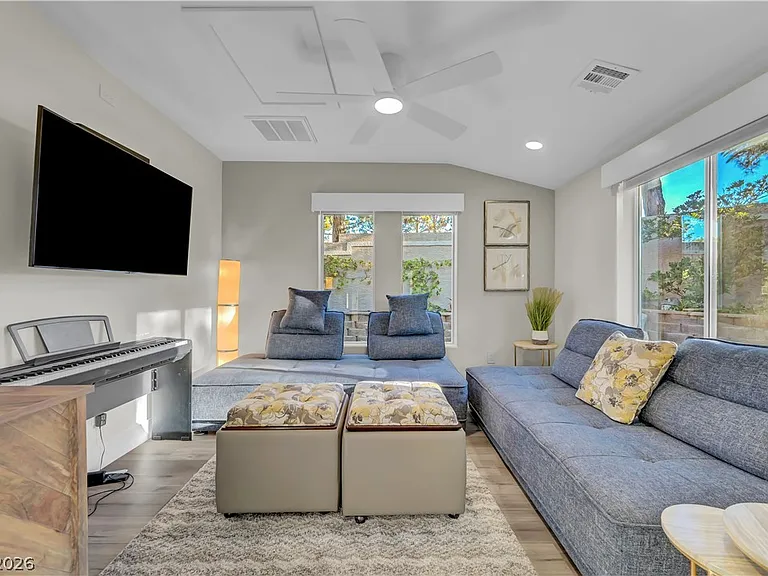 1413 Premier Ct — Photo 33