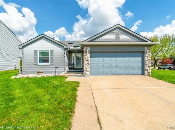 7203 Indian Wells Dr, Ypsilanti, MI 48197