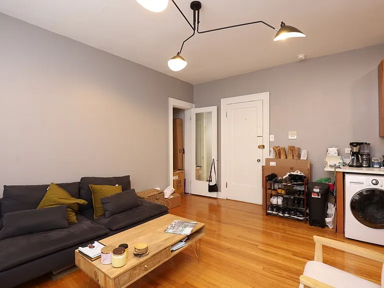 439 W Melrose St #B4 — Photo 9