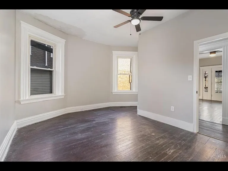 852 Windham Ave #1 — Photo 8