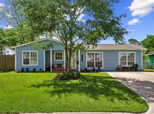 5874 Beldart St, Houston, TX 77033