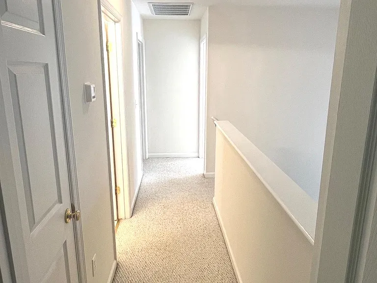 921 S Talbot St #C — Photo 5