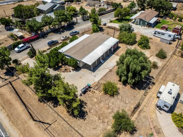21470 Memory Ln, Perris, CA 92570