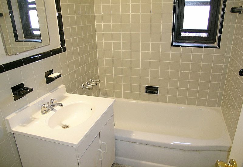 2nd image of 4322 45th St APT 2B