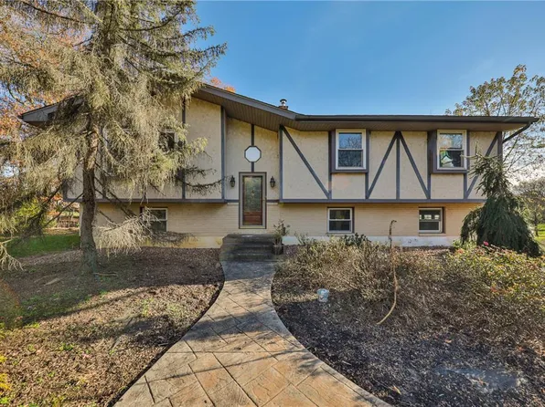 1288 Seifert Rd, Nazareth, PA 18064