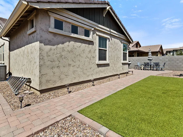 3859 E Welton Ln — Photo 30