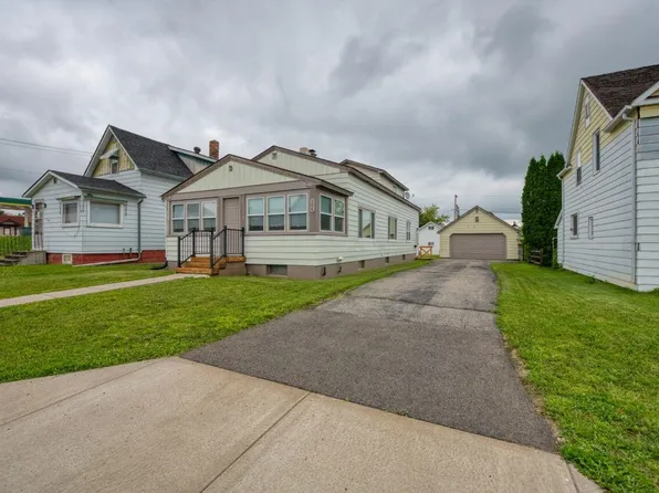 104 3rd Ave S, Babbitt, MN 55708