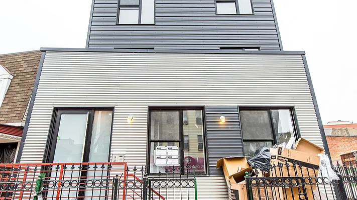 Rented by Nooklyn NYC LLC | media 56