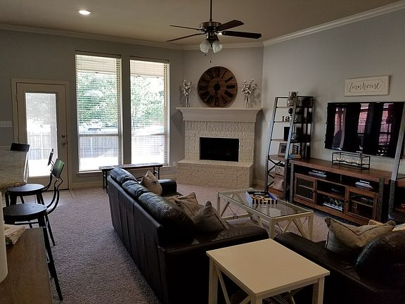 4th image of 2571 Meadowland Ct