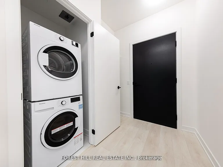 117 Broadway Ave #1302 — Photo 3