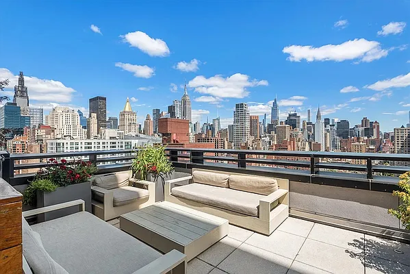 Sold by Douglas Elliman | media 8