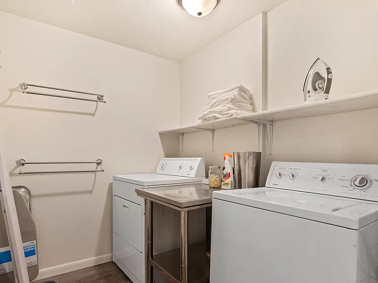 4873 Curie Ct — Photo 24
