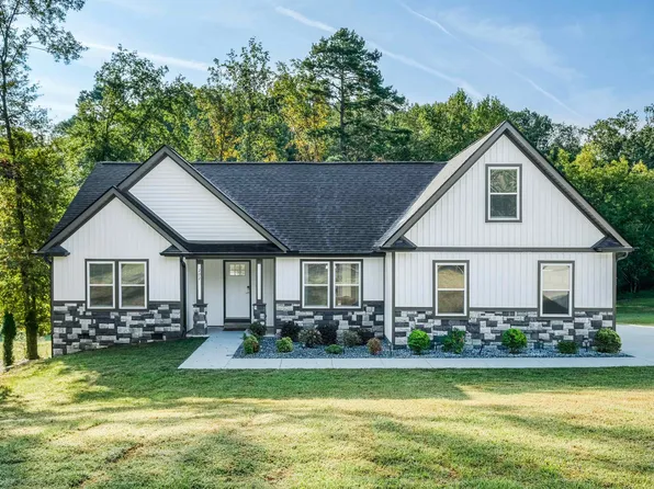 202 Eastberrys Creek Rd, Duncan, SC 29334