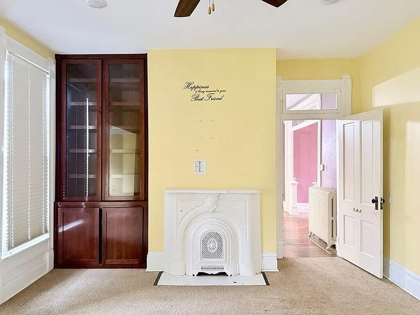 4 bed, 3306 sqft, $1,800 — Photo 2