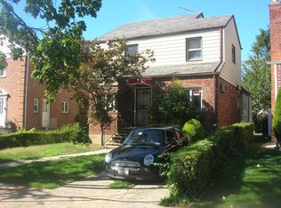 7220 139th St, Flushing, NY 11367