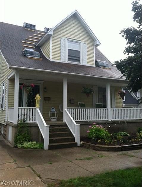 1st image of 222 Howard Ave
