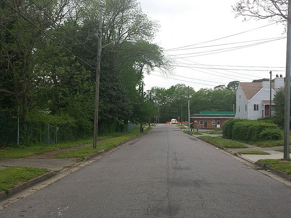 5th image of 737 Lesner Ave