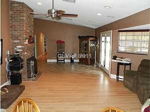 4th image of 4185 W Mardon Ave