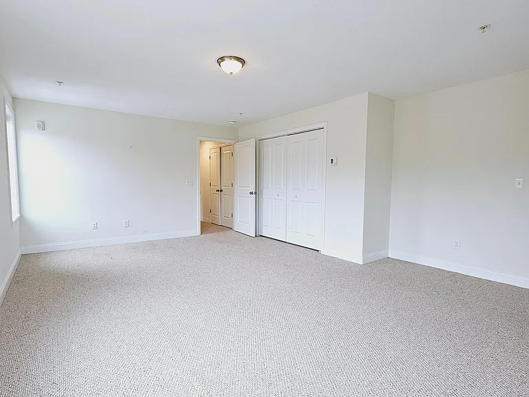 130 Spring St #202 — Photo 9
