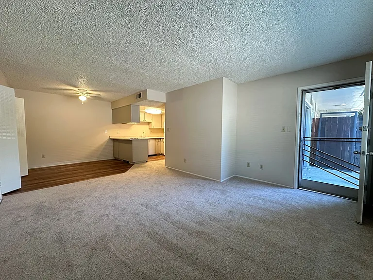 Northridge Terrace Apartments at 4900-4948 Stamas Lane, Fair Oaks California — Photo 51