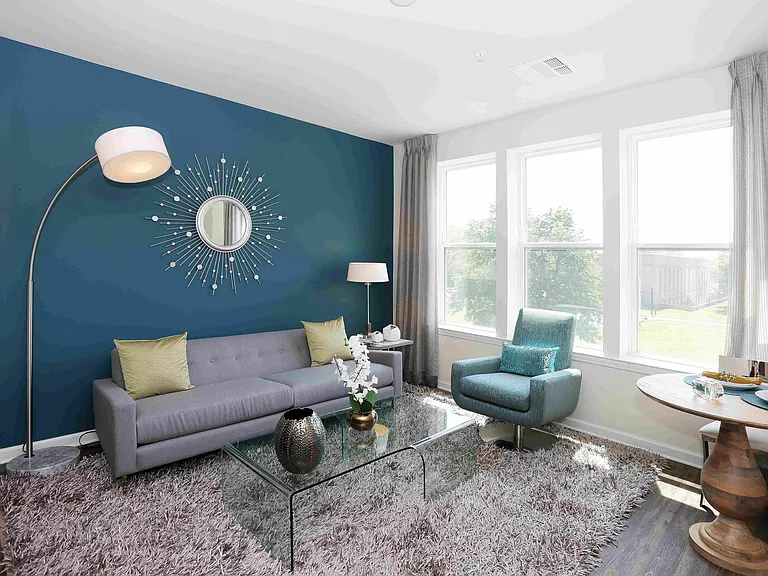 The Allure Mineola — Photo 2