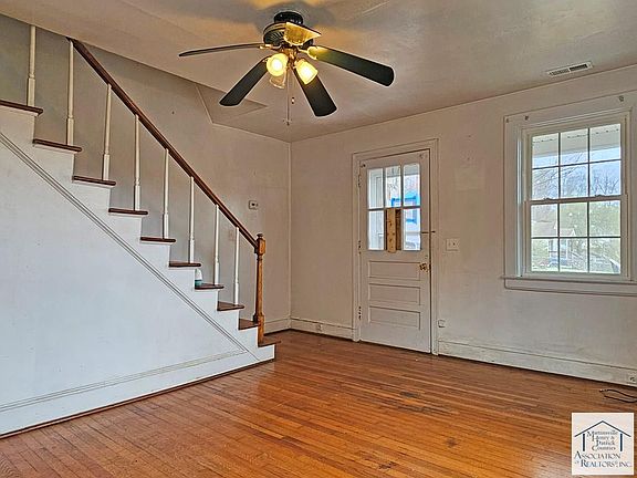 5th image of 35 Linden Rd