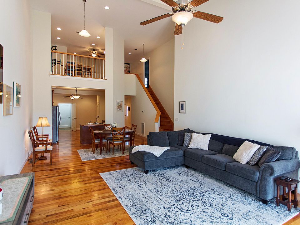 295 Vista Links Dr, Buena Vista, VA 24416 Zillow