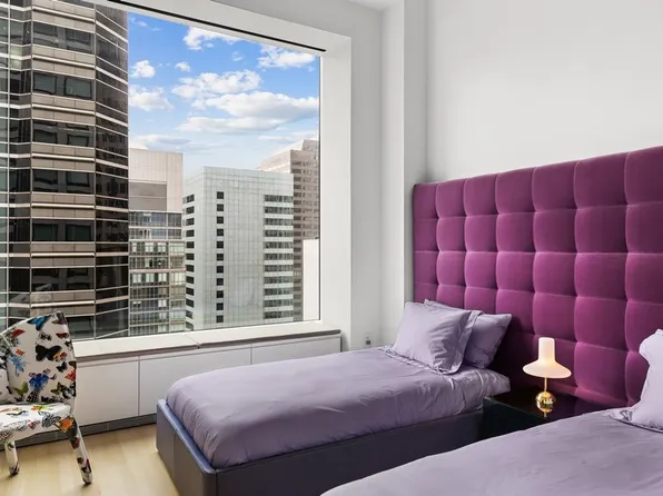 432 Park Avenue 37A image 9 of 10