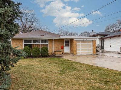 140 N Main St, Lombard, IL, 60148