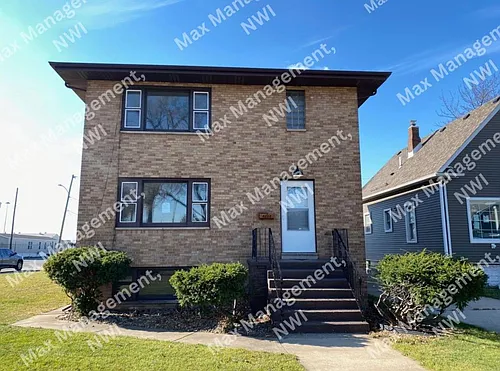 4232 Drummond St #1 Photo 1