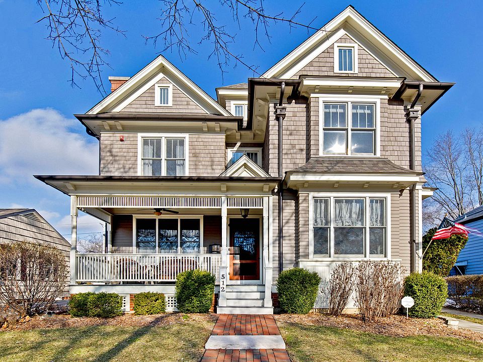 512 Meadow Ln, Libertyville, IL 60048 Zillow