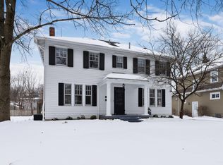 465 E Dunedin Rd, Columbus, OH 43214