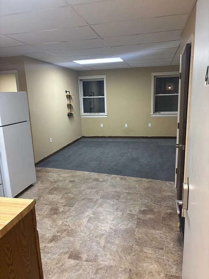 1 bed, $900 — Photo 4