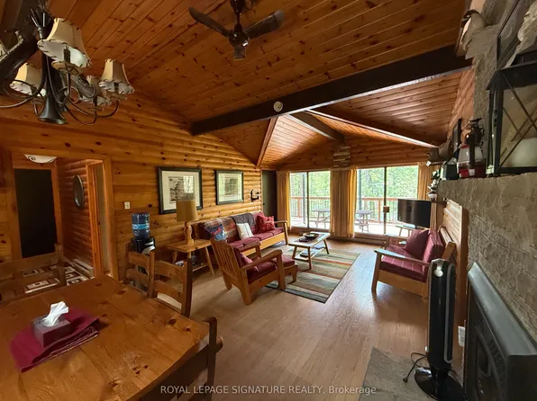 1743 N Muldrew Lake Rd, Town Of Gravenhurst, ON P1P 1R2