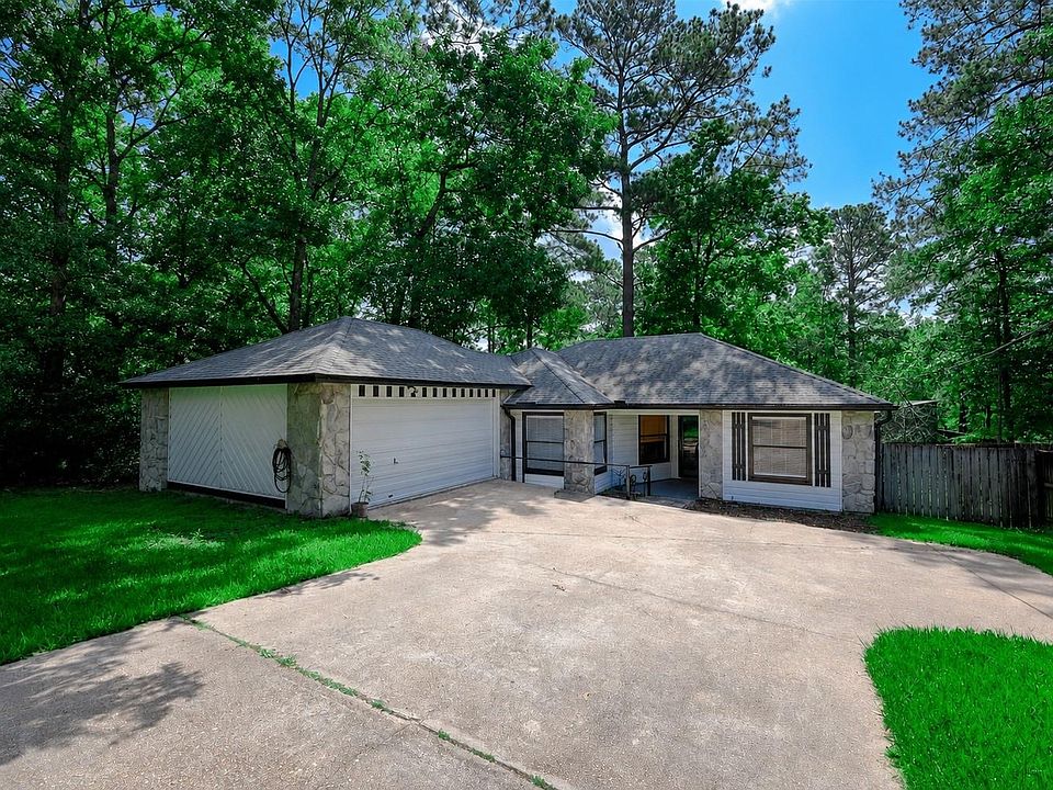 1st image of 147 Thunderbird Dr