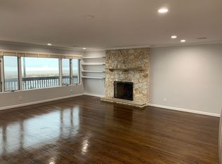 621A Oceanfront St, Long Beach, NY 11561