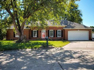8209 Sherwood Ct, Evansville, IN 47715