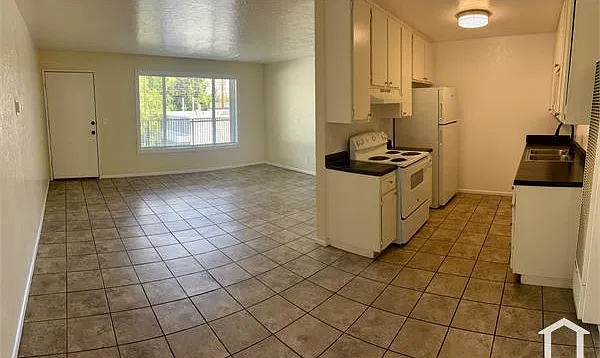 1 bed, 800 sqft, $1,800 — Photo 2