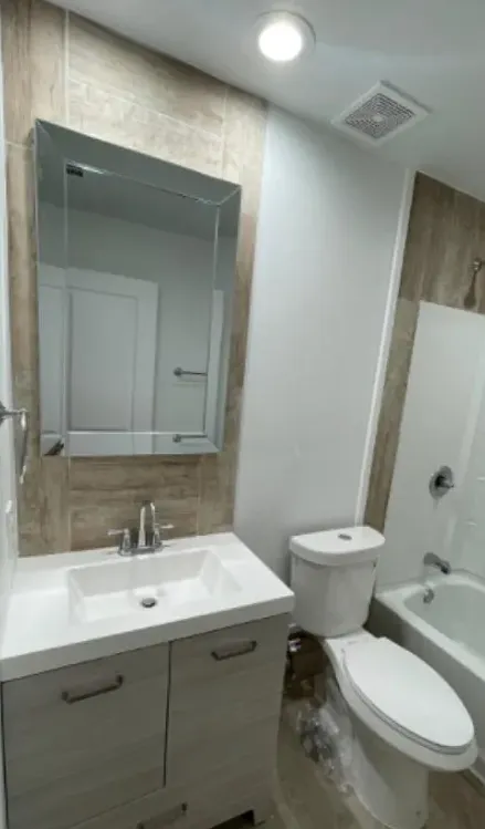 Carmen Ave - Fourplex — Photo 4