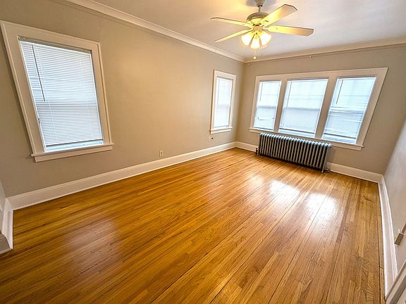 3rd image of 3125 Aldrich Ave S