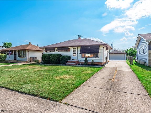 3rd image of 4579 Memphis Villas S