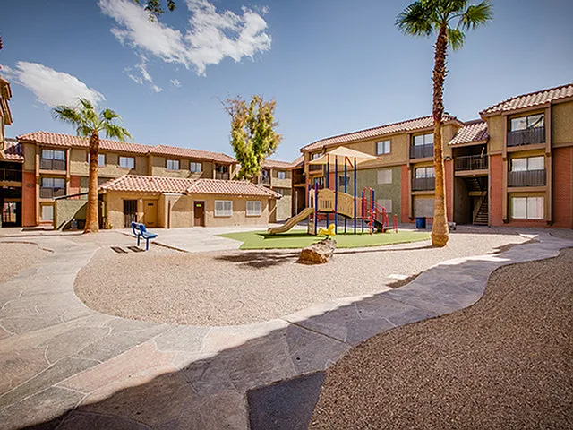 Encantada Apartments — Photo 2