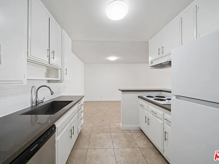 105 S Orlando Ave #207 — Photo 6