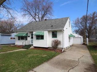 647 McKinley St, Neenah, WI 54956