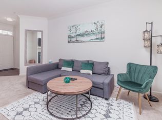 8148 Amethyst Dr, McLean, VA 22102