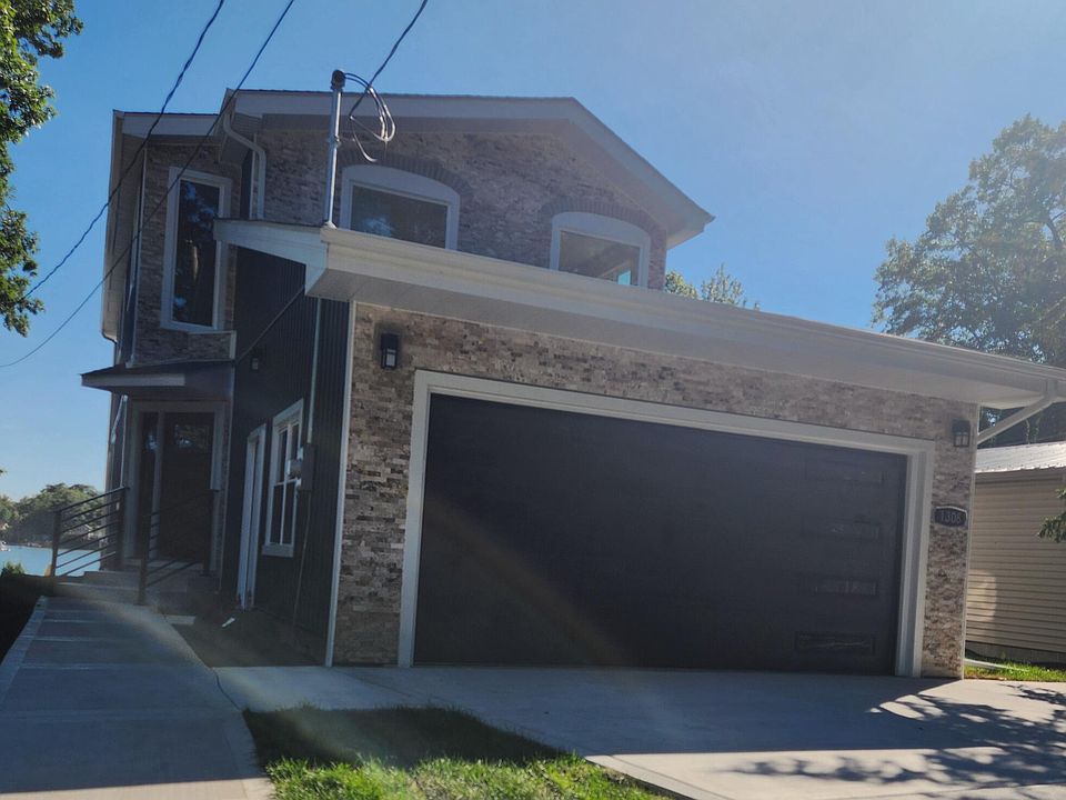 1st image of 1308 Edgewater Beach Rd