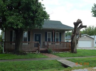 205 N 4th St, Baldwin, IL 62217