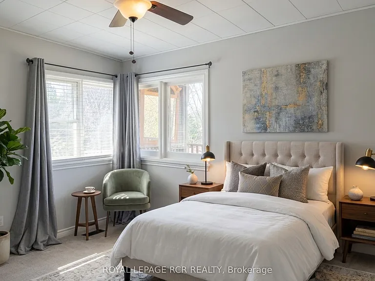 7 Hilltop Dr #UPPER — Photo 8