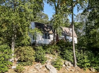 6 Madeline Dr, Ridgefield, CT 06877